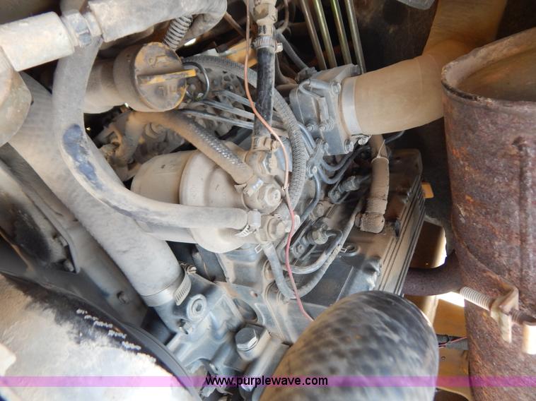 image for item G3311 1998 Daewoo DSL801 skid steer