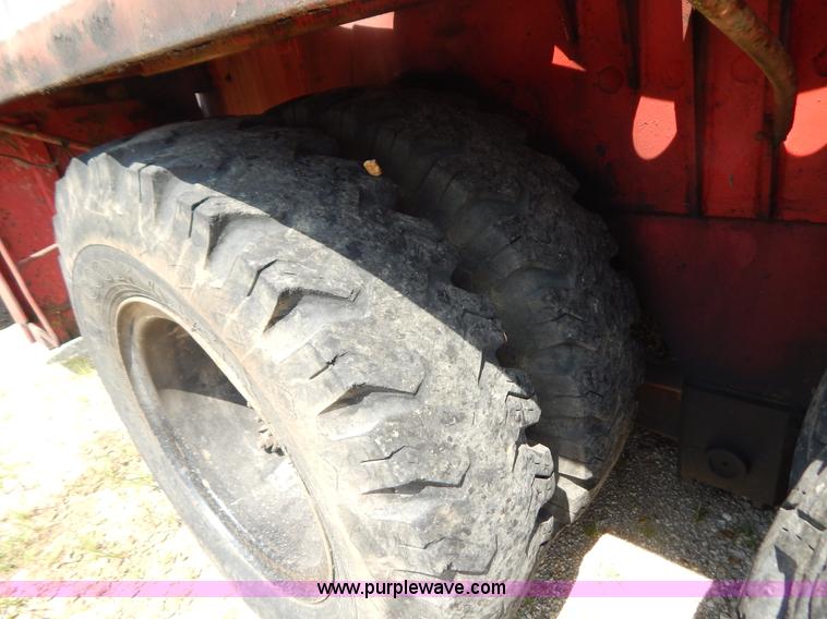 image for item G3312 Koehring 428 crane