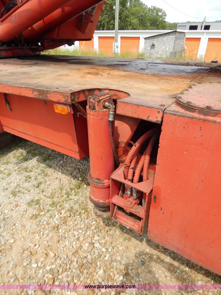 image for item G3312 Koehring 428 crane