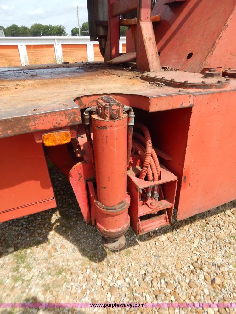 image for item G3312 Koehring 428 crane