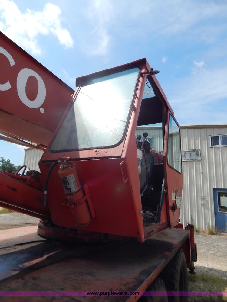 image for item G3312 Koehring 428 crane