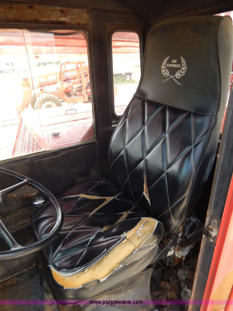 image for item G3312 Koehring 428 crane