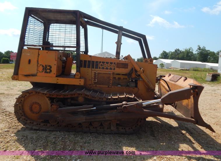 image for item G3313 Case 1150B dozer
