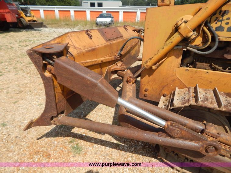 image for item G3313 Case 1150B dozer