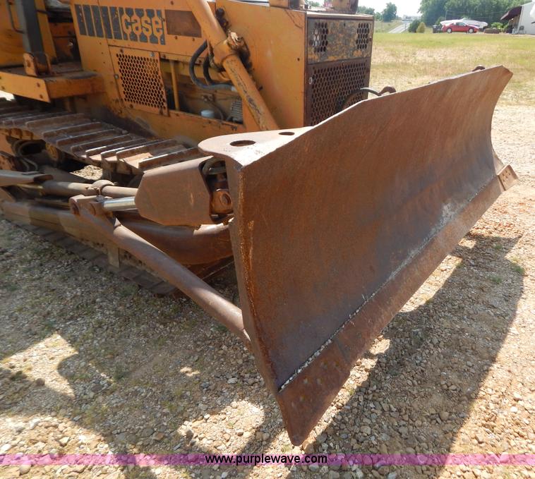 image for item G3313 Case 1150B dozer