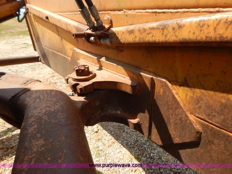 image for item G3313 Case 1150B dozer