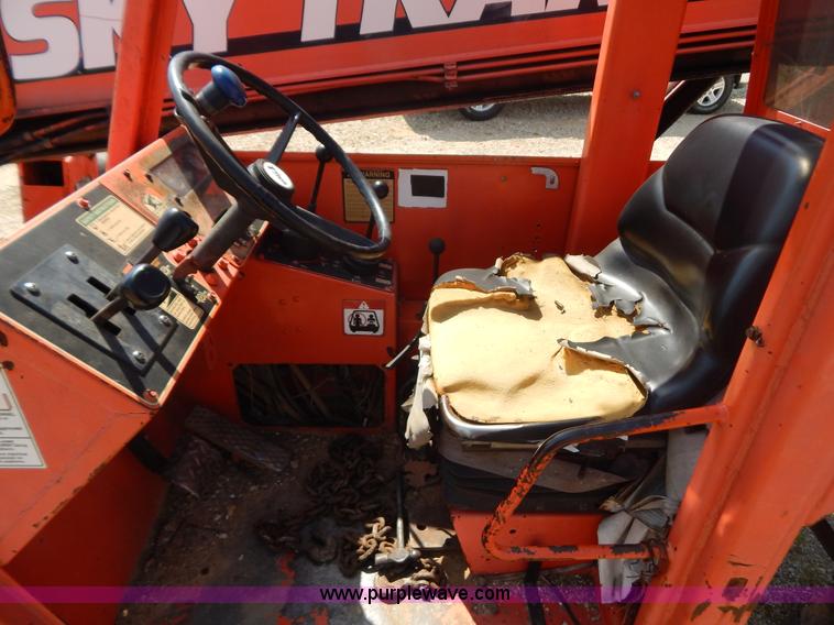 image for item G3314 SkyTrak 6036 telehandler