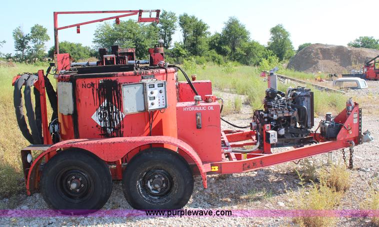 image for item G5076 2002 Crafco 55250 crack sealer