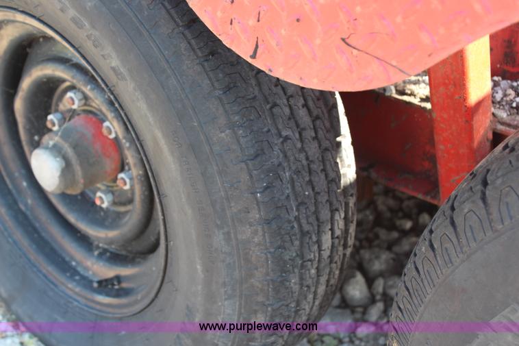 image for item G5076 2002 Crafco 55250 crack sealer