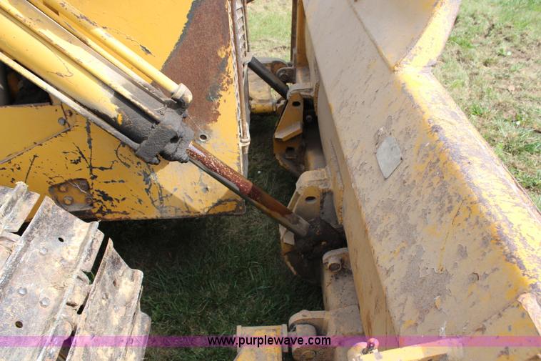image for item G5487 1961 International TD9 dozer