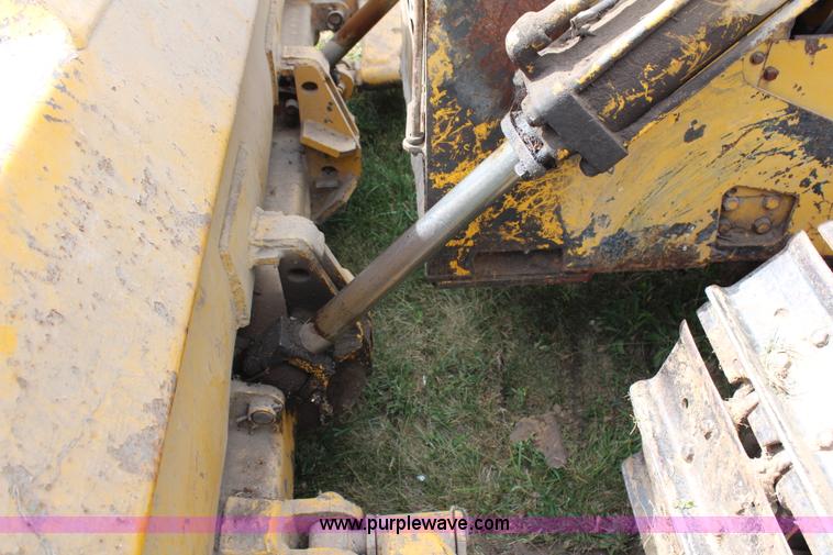 image for item G5487 1961 International TD9 dozer