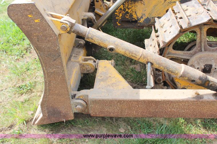 image for item G5487 1961 International TD9 dozer