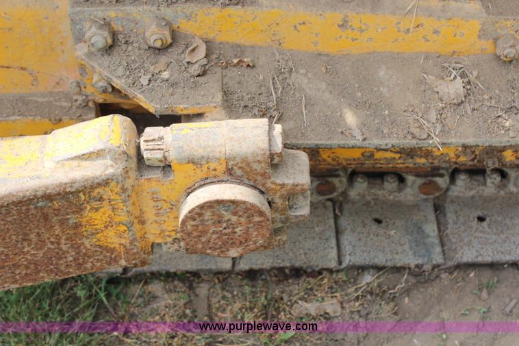 image for item G5487 1961 International TD9 dozer