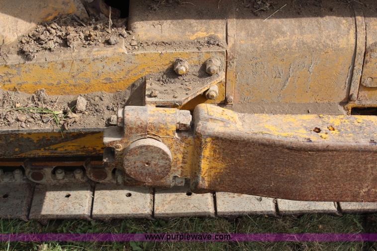 image for item G5487 1961 International TD9 dozer