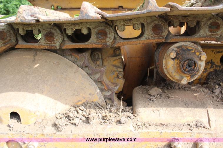image for item G5487 1961 International TD9 dozer