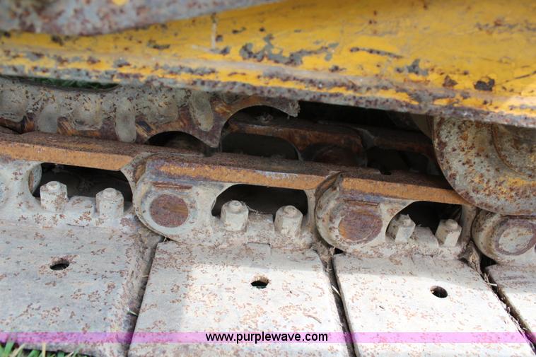 image for item G5487 1961 International TD9 dozer