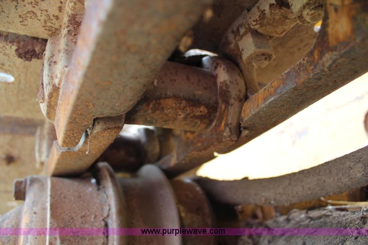 image for item G5487 1961 International TD9 dozer