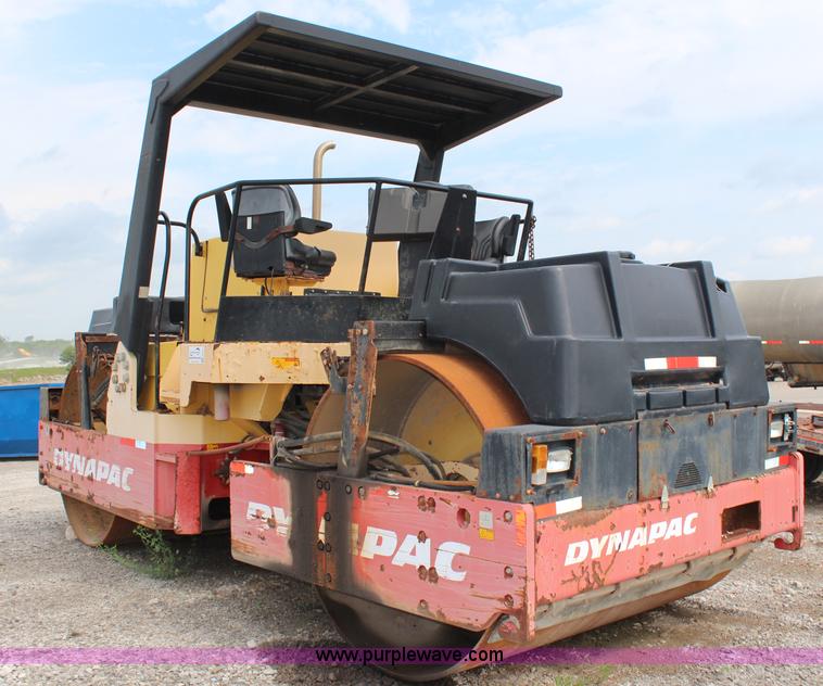 image for item G5491 2005 Dynapac CC722 vibratory roller