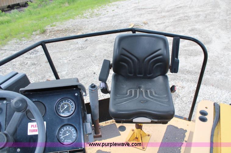 image for item G5491 2005 Dynapac CC722 vibratory roller