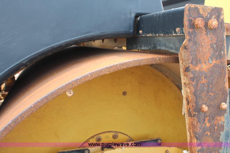 image for item G5491 2005 Dynapac CC722 vibratory roller