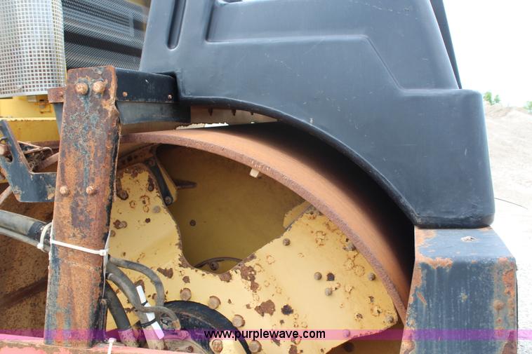 image for item G5491 2005 Dynapac CC722 vibratory roller