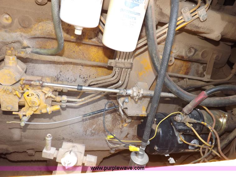 image for item H7172 1978 International 2275 wheel loader