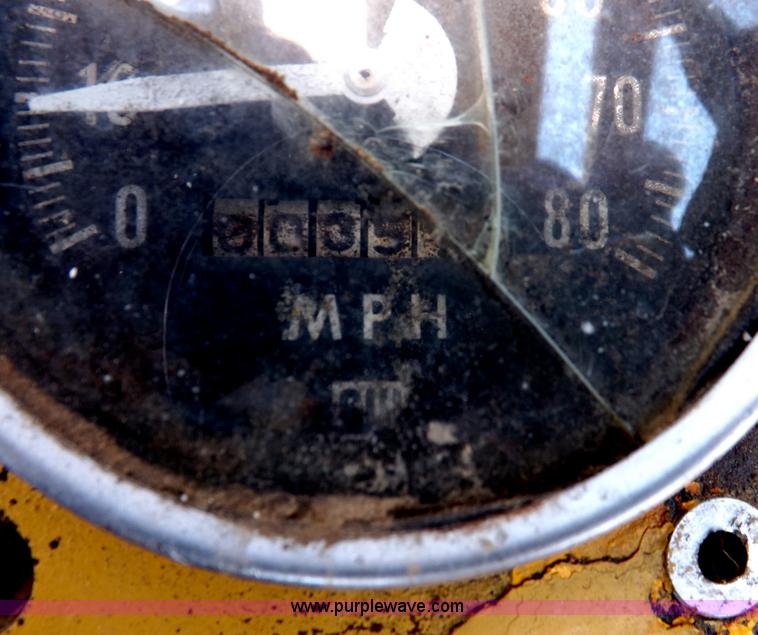 image for item H7174 1975 Broderson RTR701B carry deck crane