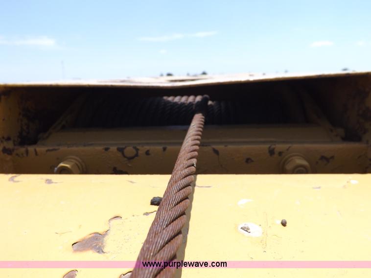 image for item H7174 1975 Broderson RTR701B carry deck crane