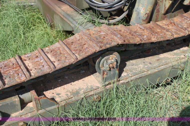 image for item H7384 1979 Worthington track drill