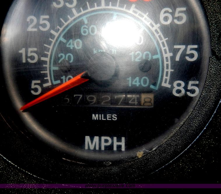 image for item I4384 1984 International water truck