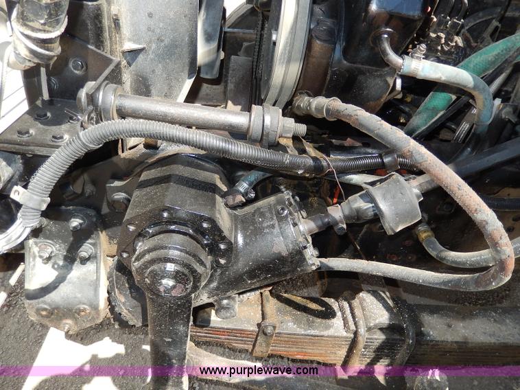 image for item I4384 1984 International water truck