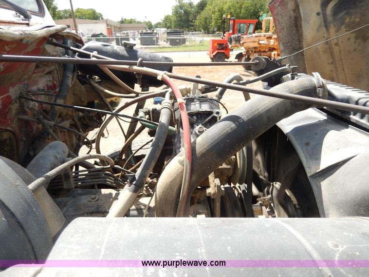 image for item I4384 1984 International water truck