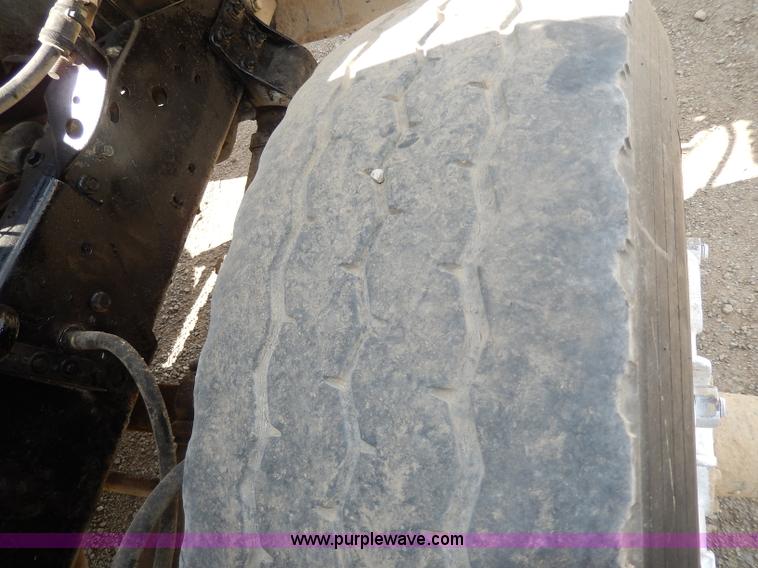 image for item I4384 1984 International water truck