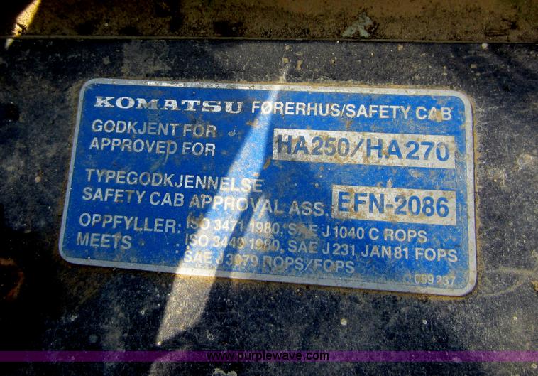 image for item I4387 1989 Komatsu HA270 6x6 articulated haul truck