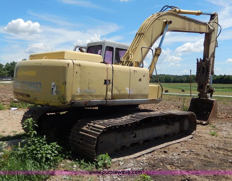 image for item I4388 Sumitomo SH200 excavator
