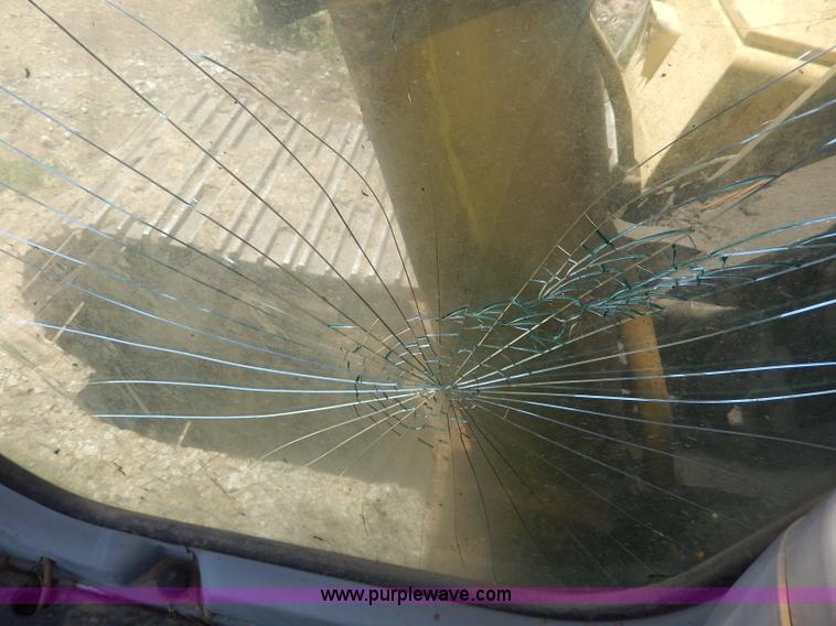 image for item I4388 Sumitomo SH200 excavator