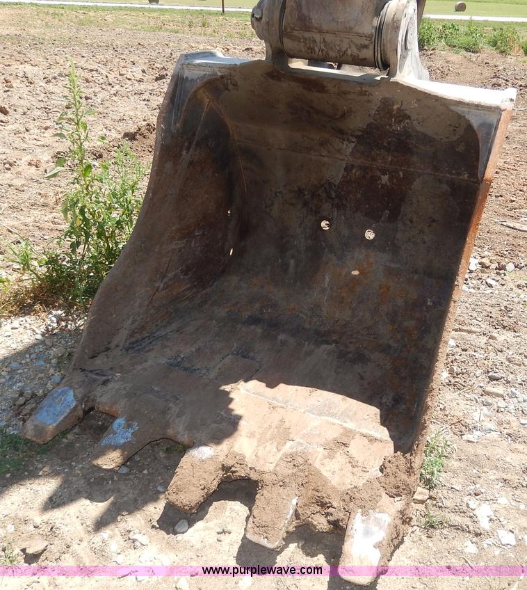 image for item I4388 Sumitomo SH200 excavator