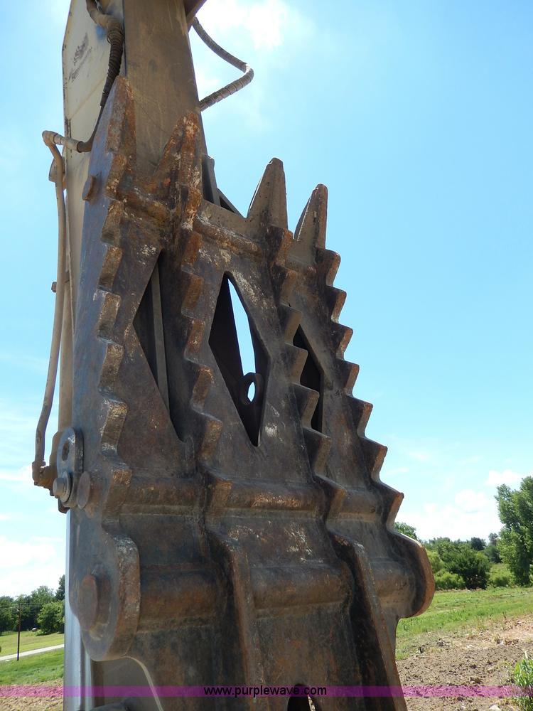 image for item I4388 Sumitomo SH200 excavator