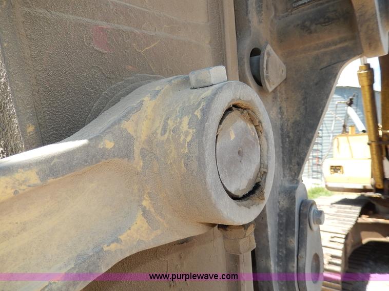 image for item I4388 Sumitomo SH200 excavator