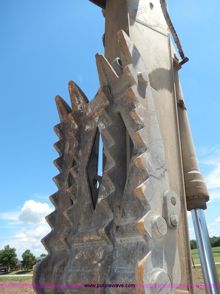 image for item I4388 Sumitomo SH200 excavator