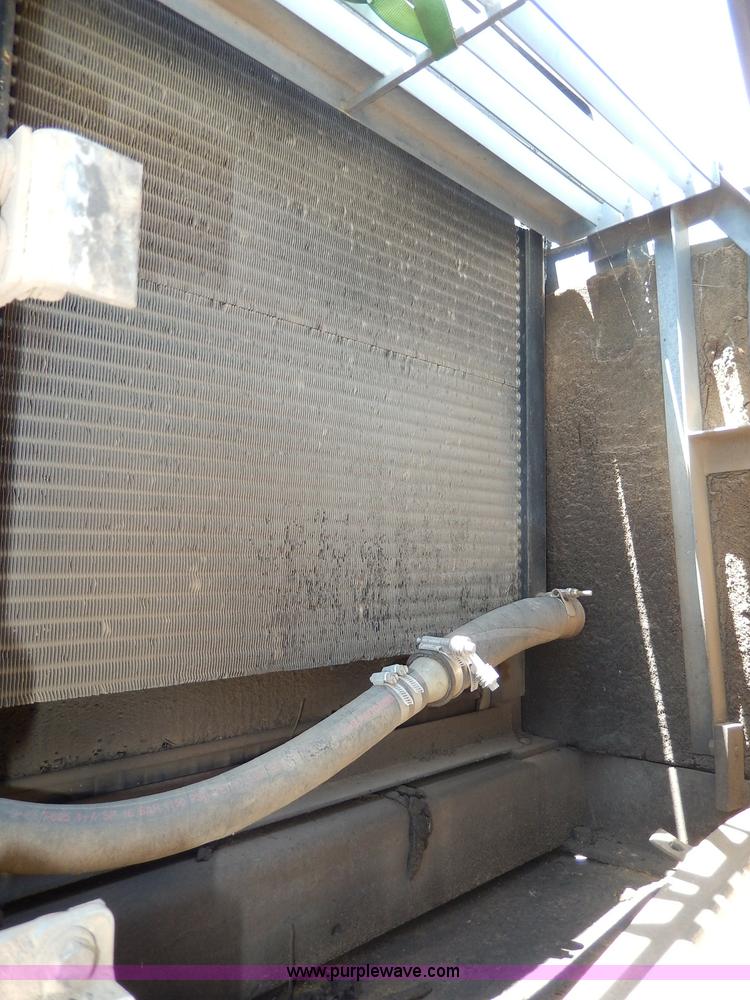 image for item I4388 Sumitomo SH200 excavator