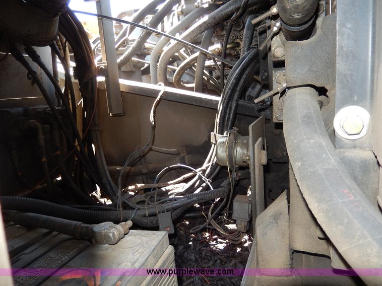 image for item I4388 Sumitomo SH200 excavator