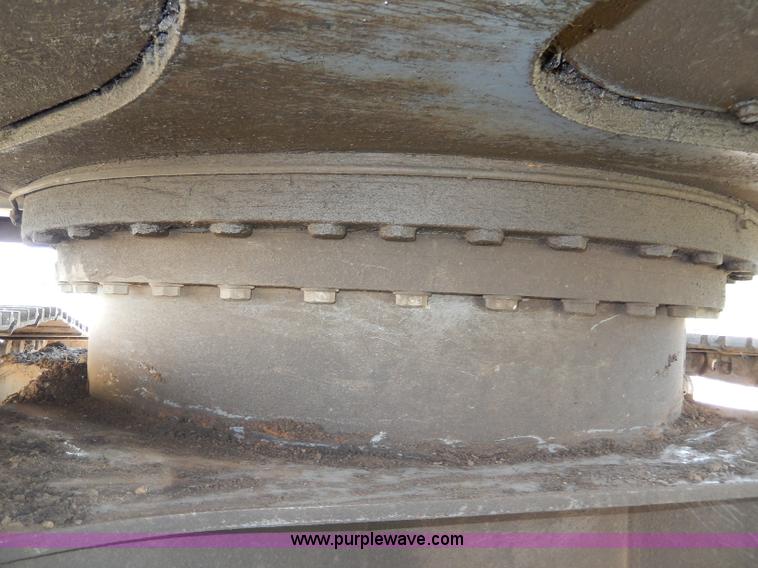 image for item I4388 Sumitomo SH200 excavator