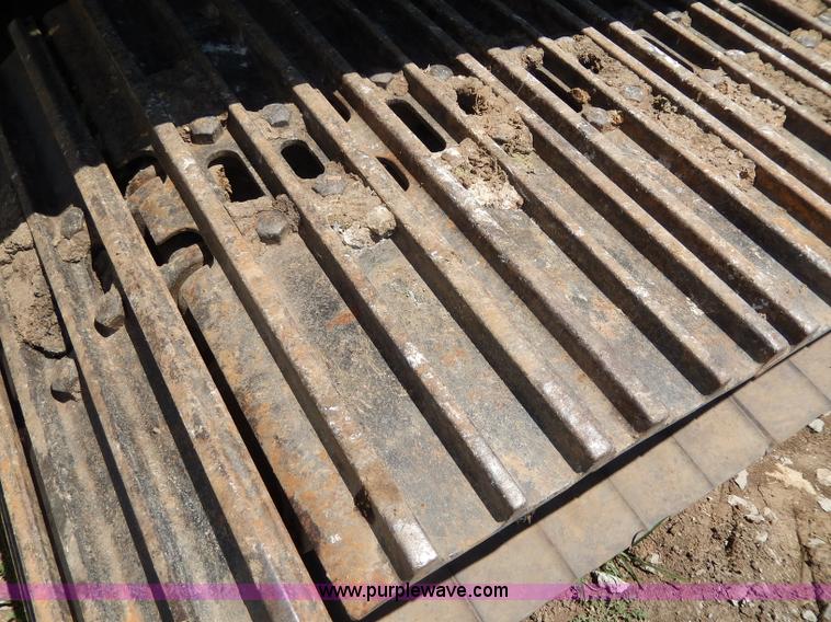 image for item I4388 Sumitomo SH200 excavator