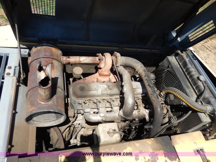 image for item I4388 Sumitomo SH200 excavator