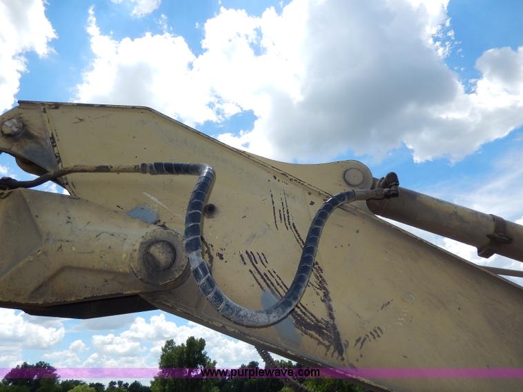 image for item I4388 Sumitomo SH200 excavator