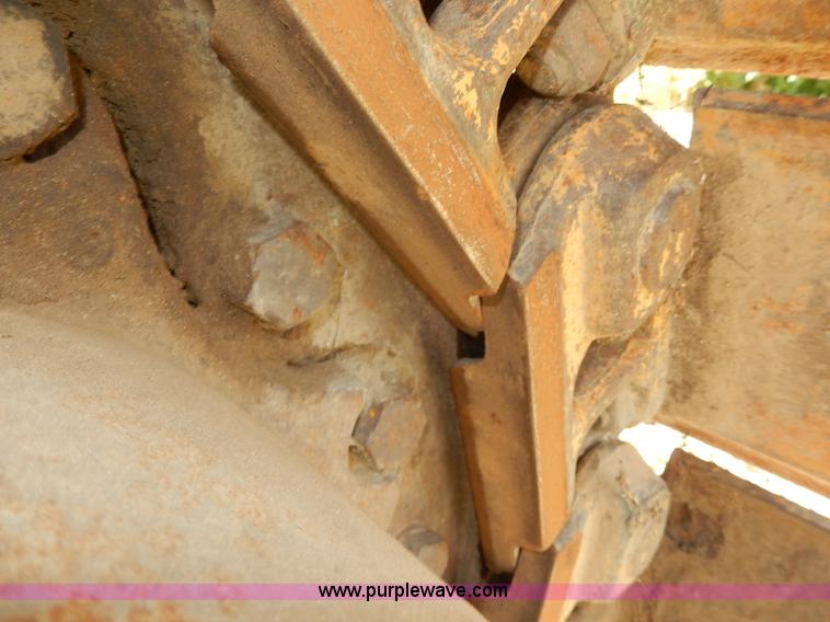 image for item I4389 1976 International TD15C dozer