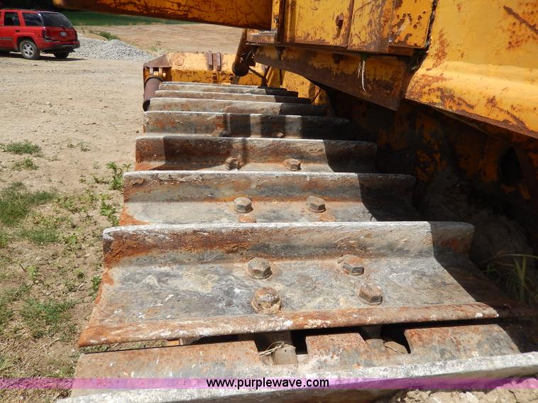 image for item I4389 1976 International TD15C dozer