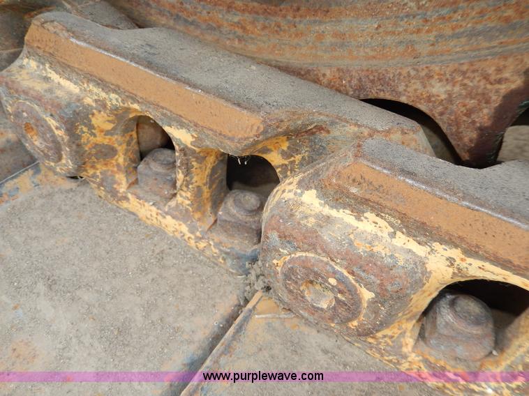 image for item I4389 1976 International TD15C dozer