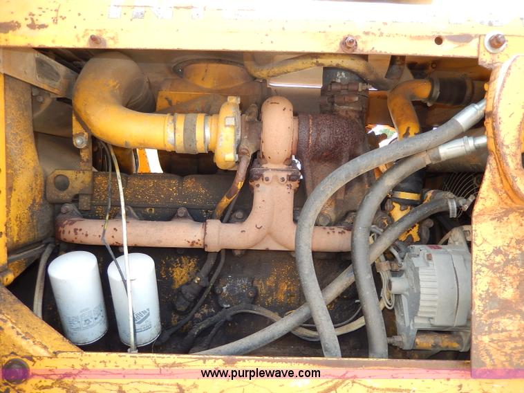 image for item I4389 1976 International TD15C dozer